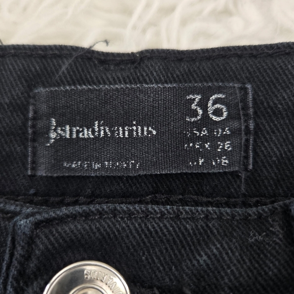 Stradivarius Black High Waist Slit flared jeans size US 4. - Picture 8 of 9